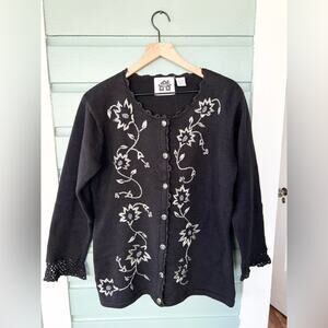 Storybook knits vintage button front cardigan sweater black floral grannycore S